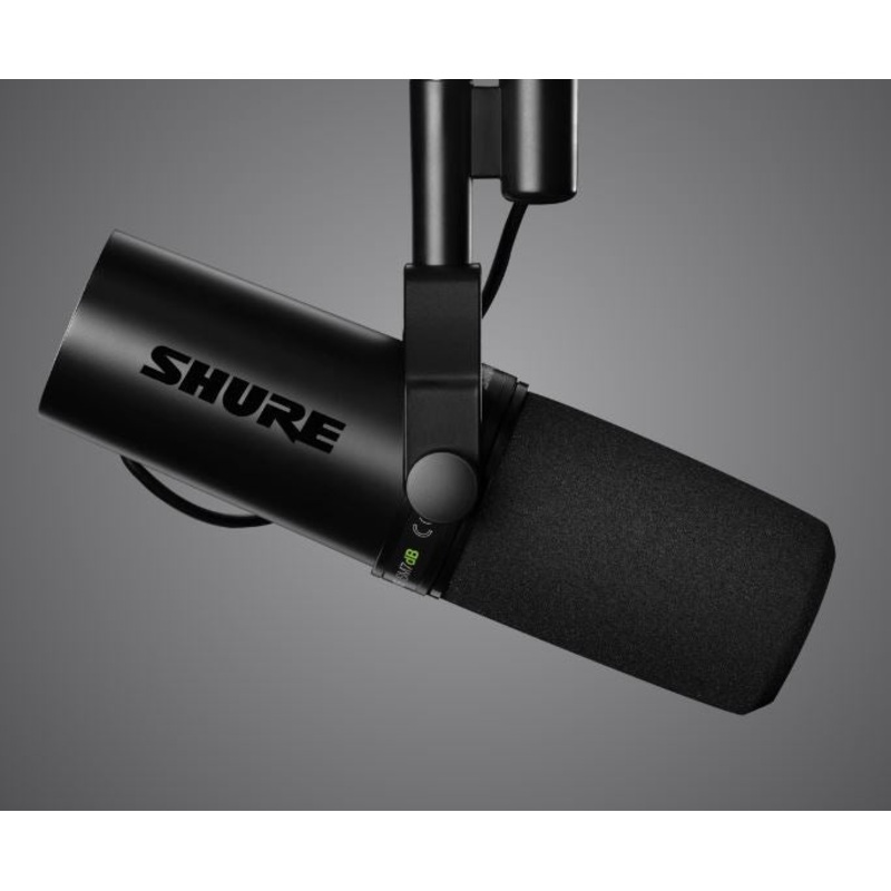 Shure SM7DB Broadcast Mic with internal Pre-Amp