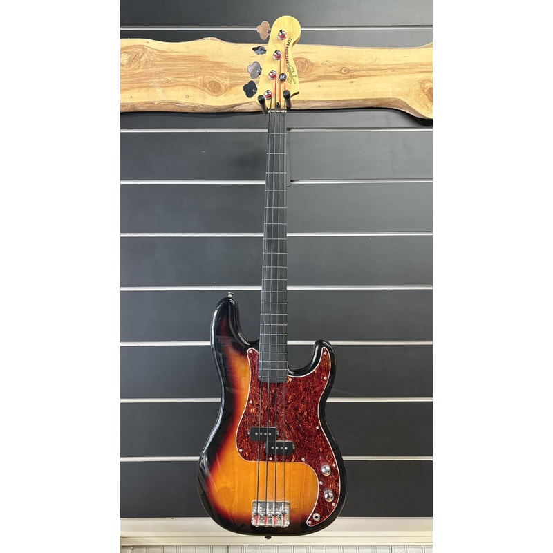 Squier Vintage Modified Precision Bass (2019)  Fret Mill Music Co.  Your Acoustic Guitar Headquarters in Roanoke, Virginia