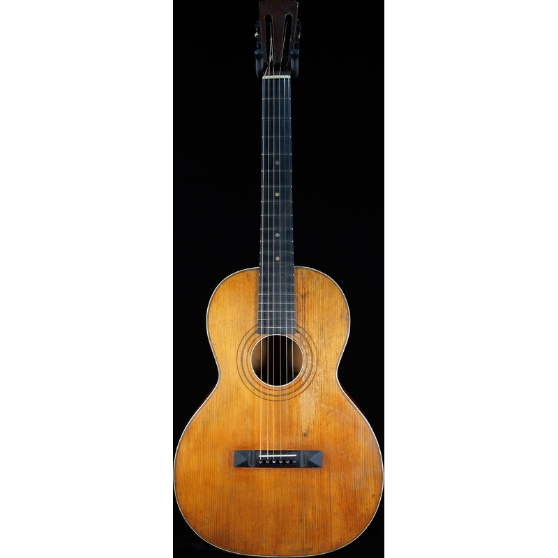 Late 20s/Early 30s Grand Concert Model