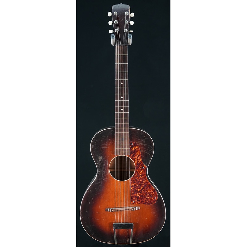 Unrestored 1930s Regal 061