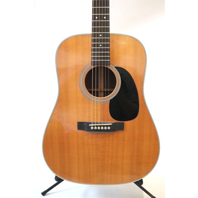 Martin D-28 2002