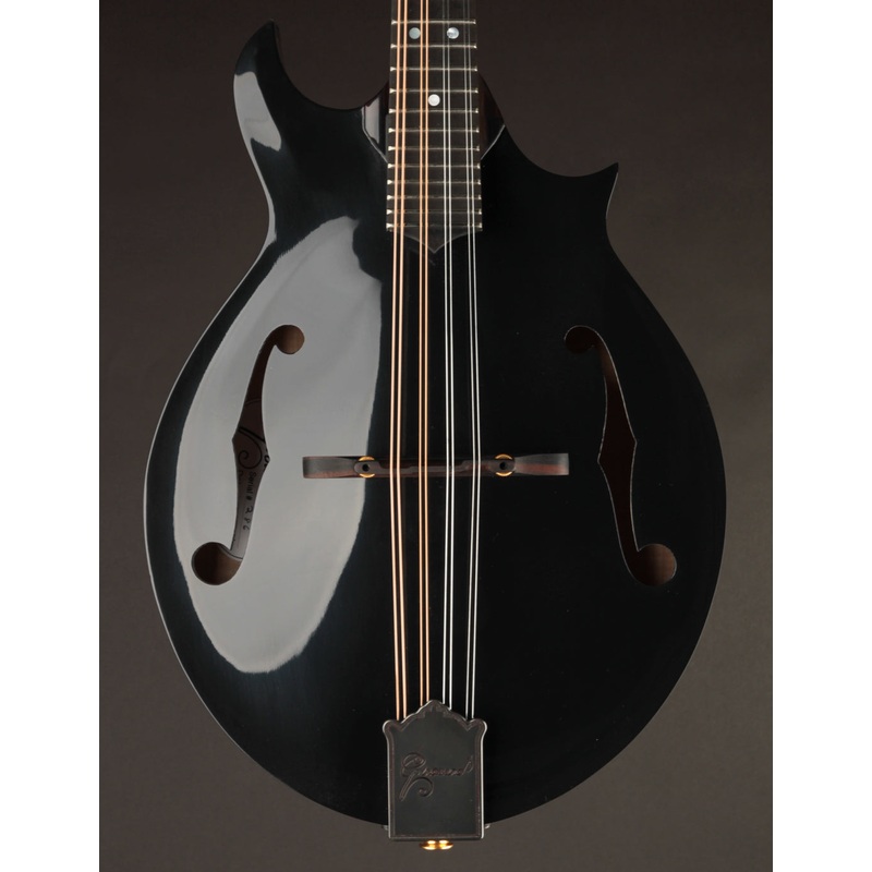 Girouard Two-Point Ensemble Cedar & Maple Black Burst w/Hoffee