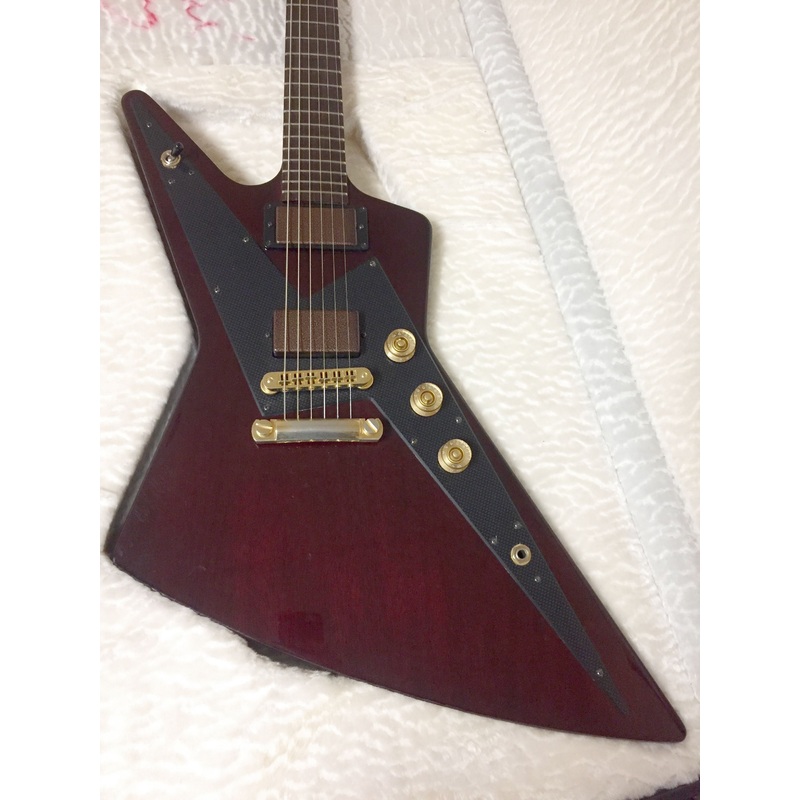 **** SOLD **** Gibson "Guitar Of The Month" Reverse Explorer #056