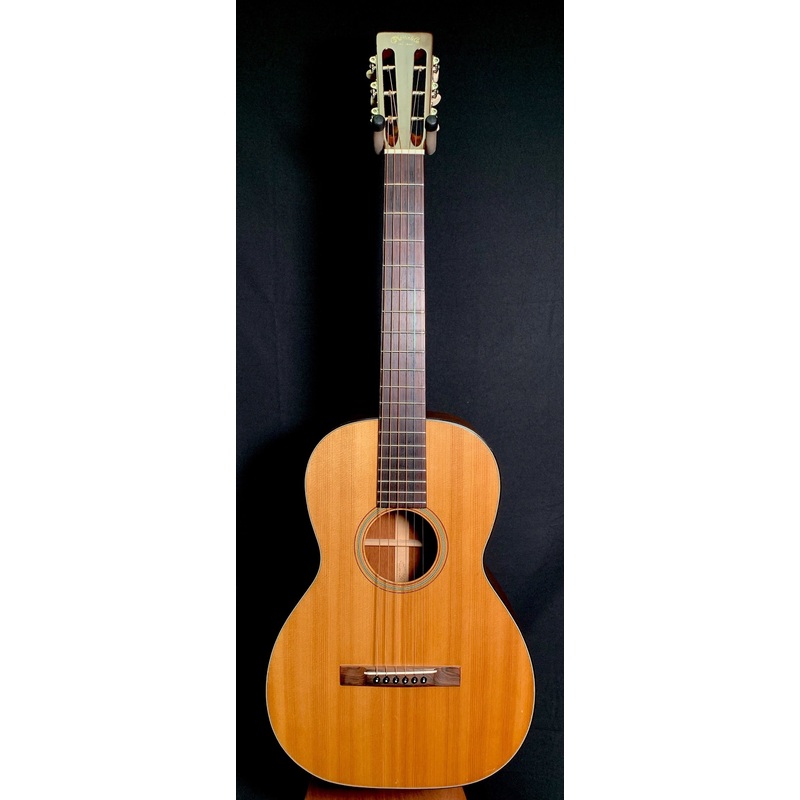 **** SOLD **** 1961 Martin 0-16 New Yorker
