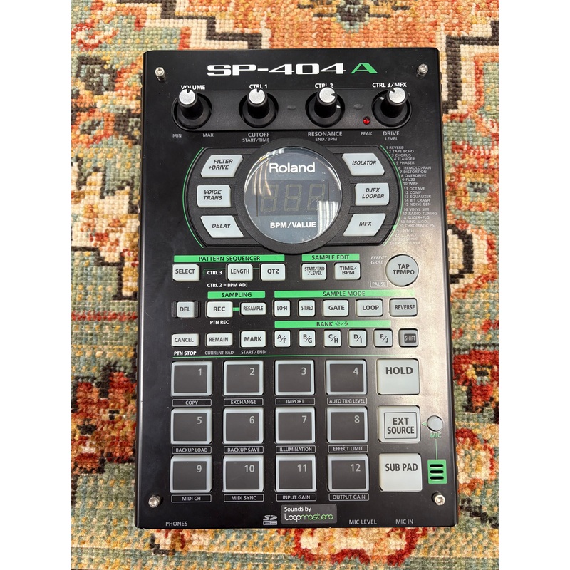 Roland SP-404A