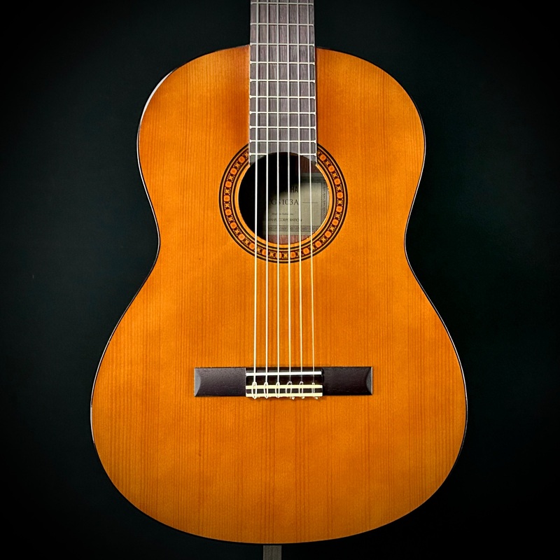 Yamaha C40II - 3/4 Size Student Classical Guitar