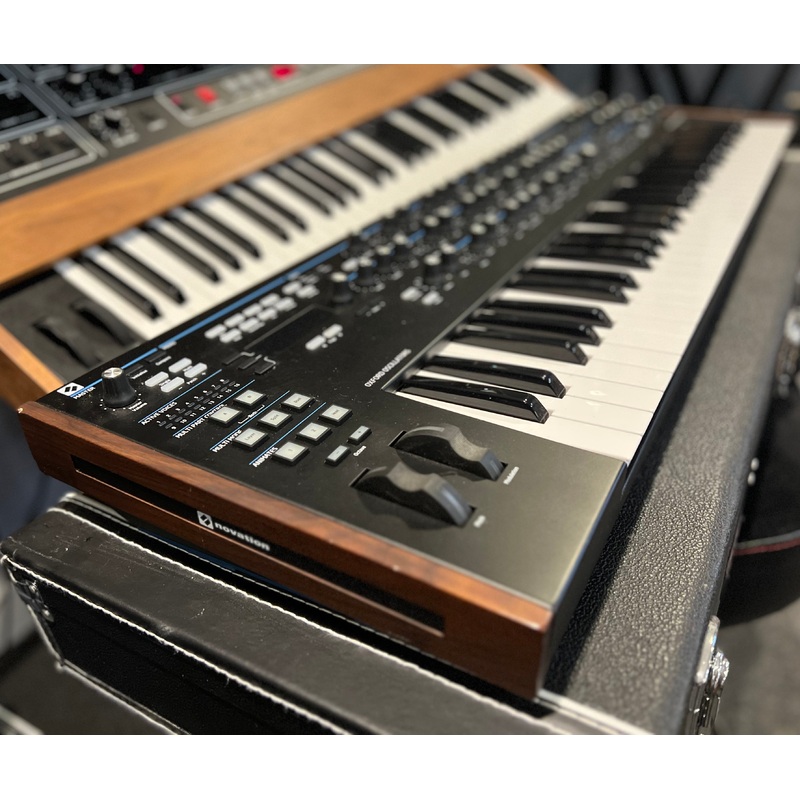 Novation Summit 61-Key 16-Voice Synthesizer with Bag