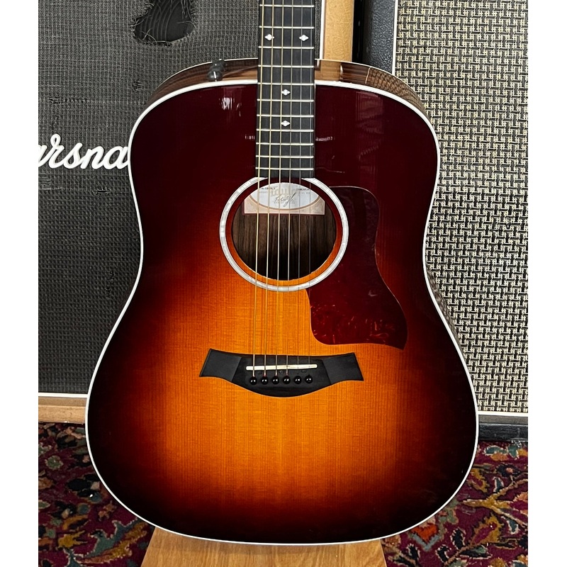 Taylor 210e SB DLX