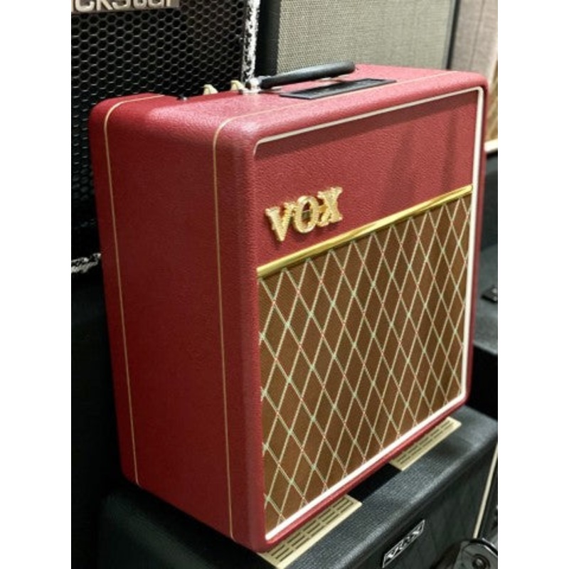 Vox AC4C1-12 Limited Edition Maroon Bronco Single variant
