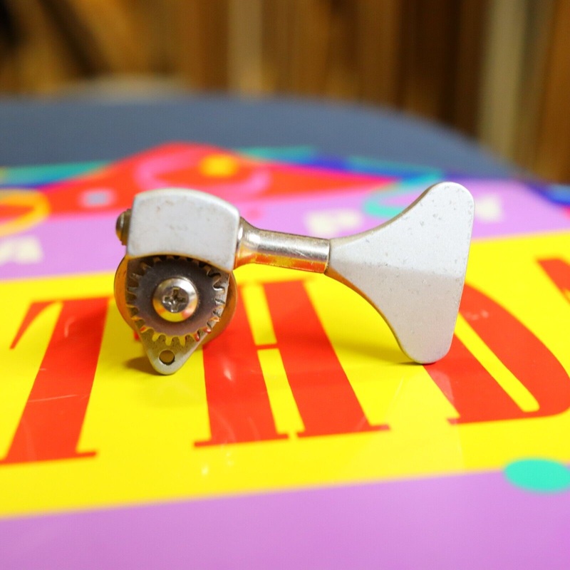 (1) 20650C Hipshot USA Ultralite Satin Chrome Bass Tuner 3/8" Post Y Key