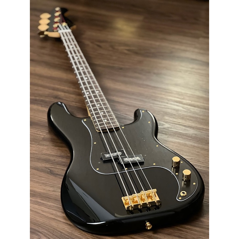 Tokai TPB55G MH BB/R Hard Puncher Bass in Black Beauty with Gold Hardware Limited Run