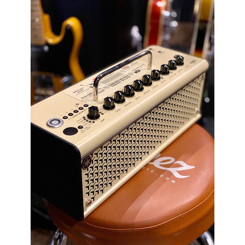 Yamaha THR10 II Wireless 2x3 inch 20-watt Modeling Combo Amp