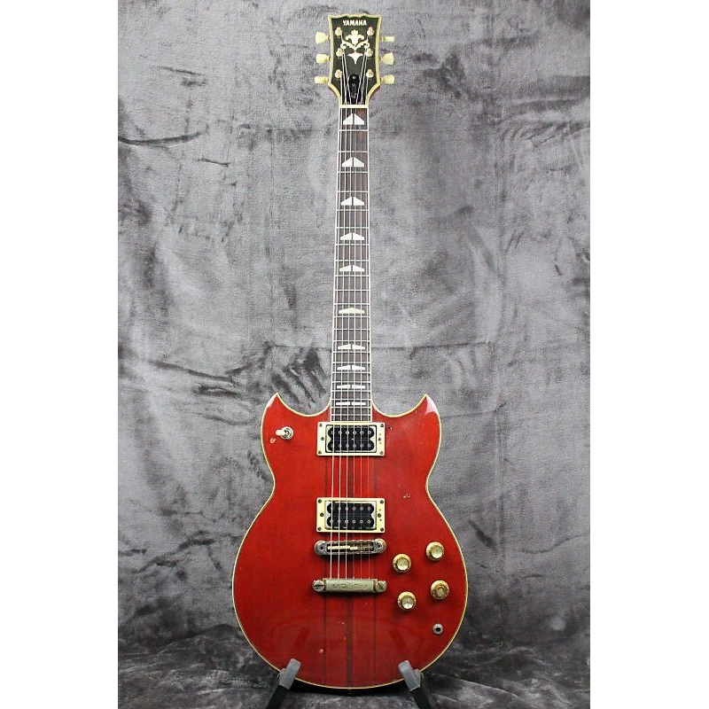 Yamaha SG1500 1982 Transparent Red