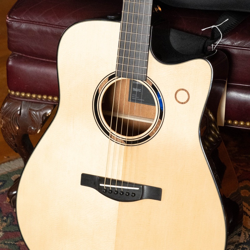 Yamaha TAG3C-NT Sitka/Mahogany Natural Dreadnought Guitar w/the NEWEST TransAcoustic System #0586
