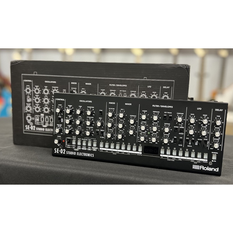Roland Boutique SE-02 Analog Synthesizer