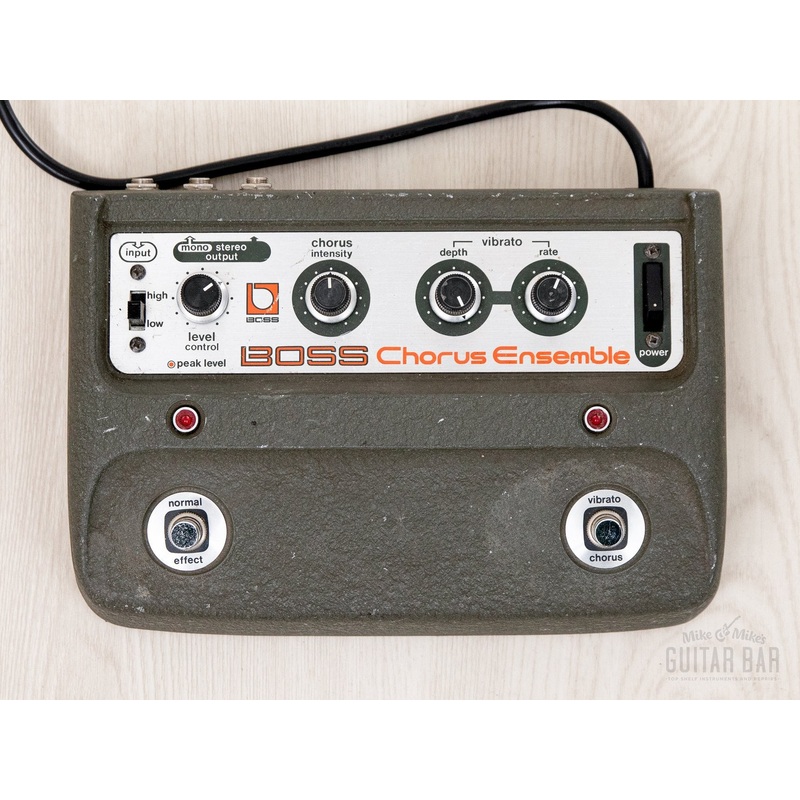 1970s Boss CE-1 Chorus Ensemble Vintage Guitar Effects Pedal 120v, Japan
