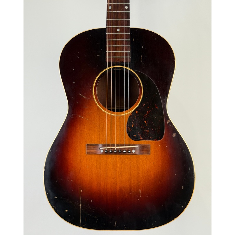 1945 Gibson LG-2 Banner