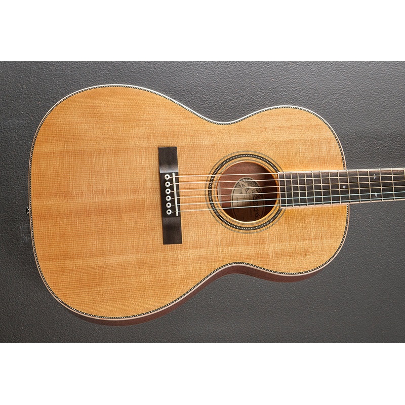 000-44 Mahogany Custom '24