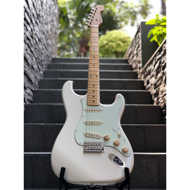 Tokai TST-50 VWH/M Goldstar Sound Japan in Vintage White with Maple FB Single variant