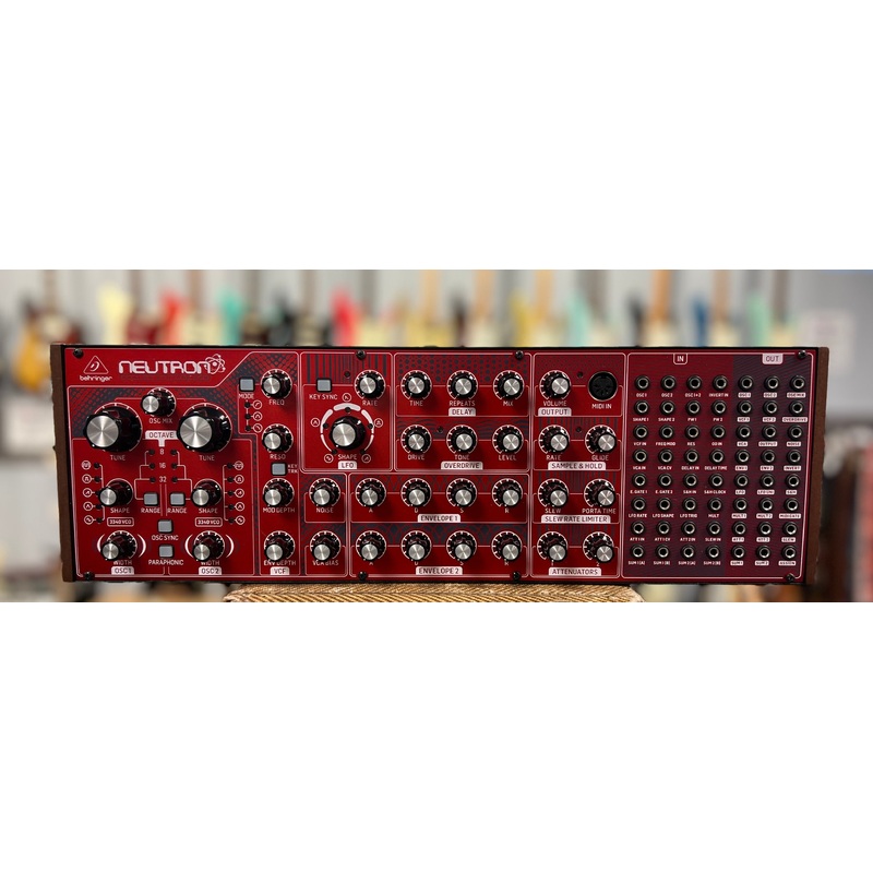 Behringer Neutron w/ Power supply Used