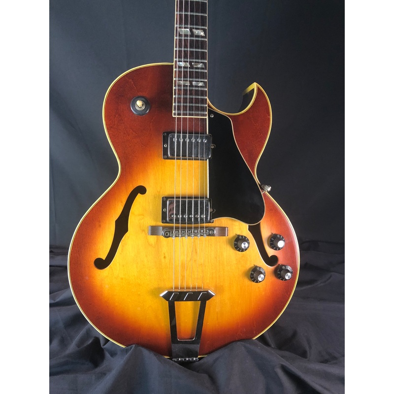 **** SOLD **** 1974 Vintage Gibson ES 175