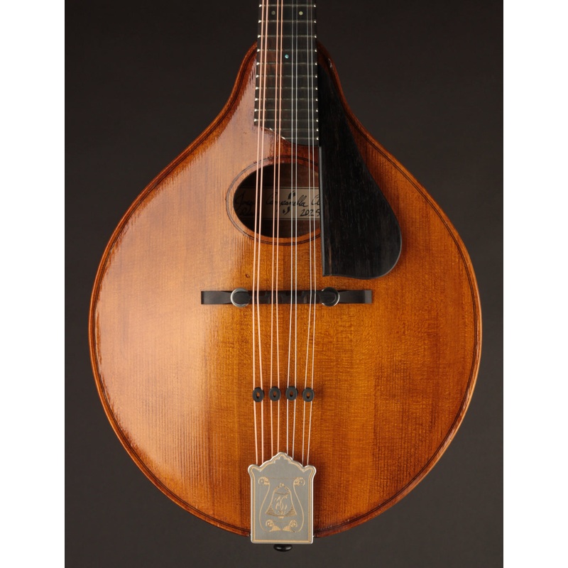 Campanella A440 Oval Hole