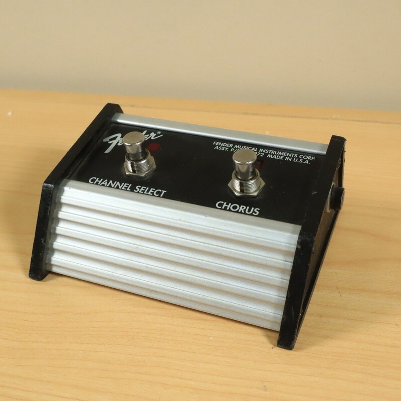 1980s Fender 2 Button Foot Switch Channel Select/Chorus Guitar Pedal  USA