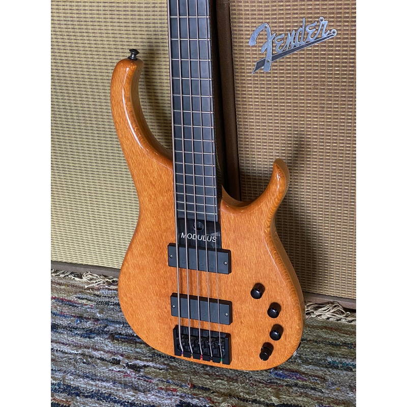 2002 Modulus Quantum 5