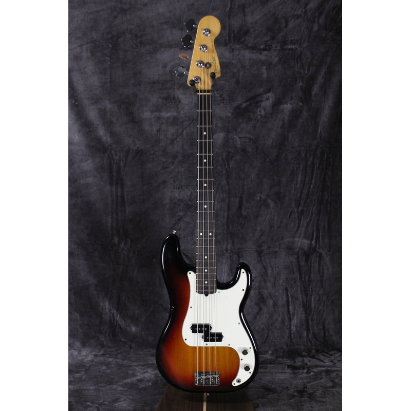 2002 Fender American Precision Bass
