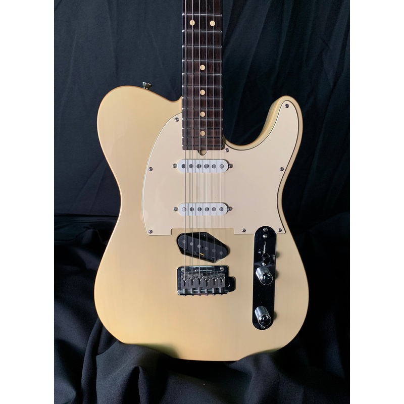 **** SOLD **** 2003 Tom Anderson Hollow T Drop Top