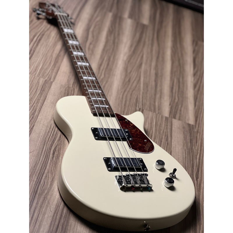 Gretsch FSR G2229B Electromatic Junior Jet Bass II Guitar In Vintage White