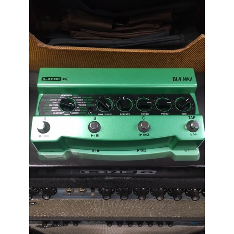 Line 6 DL4 MkII Delay & Looper Used